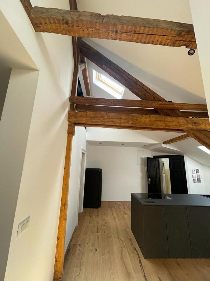 Split Rooftop Loft Extérieur photo